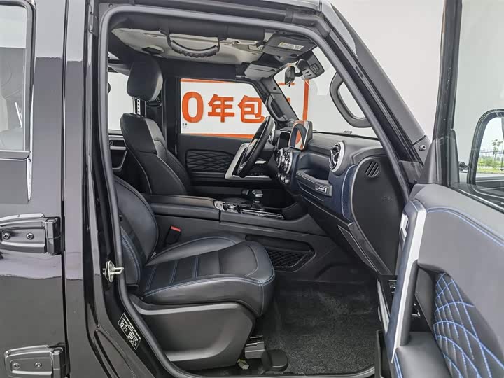 BAIC BJ 40 2023 2.0 T AT 4 WD — фото 23
