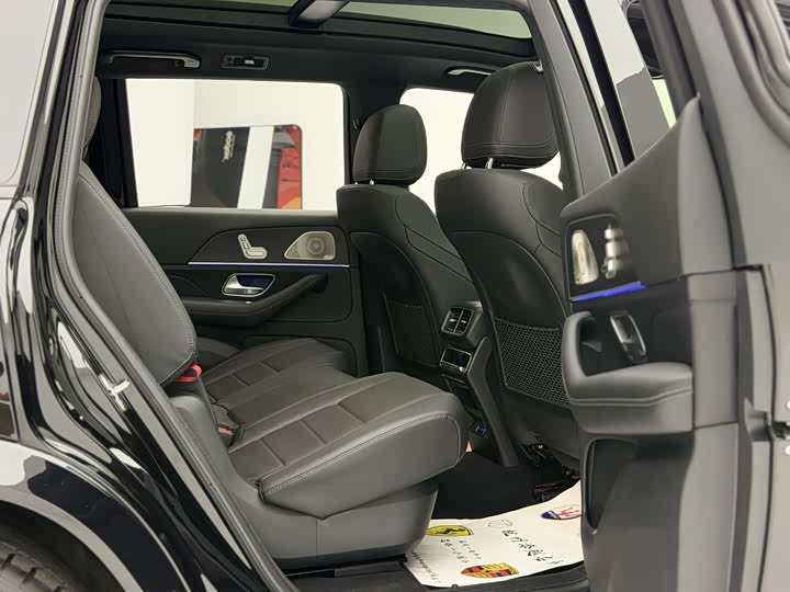 Mercedes-Benz GLS 2023 GLS 450 — фото 13