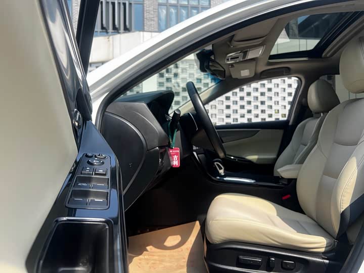Honda Spirior — фото 25