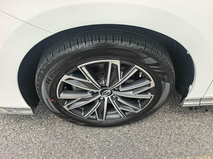 Trumpchi M8 2024 400 T — фото 12