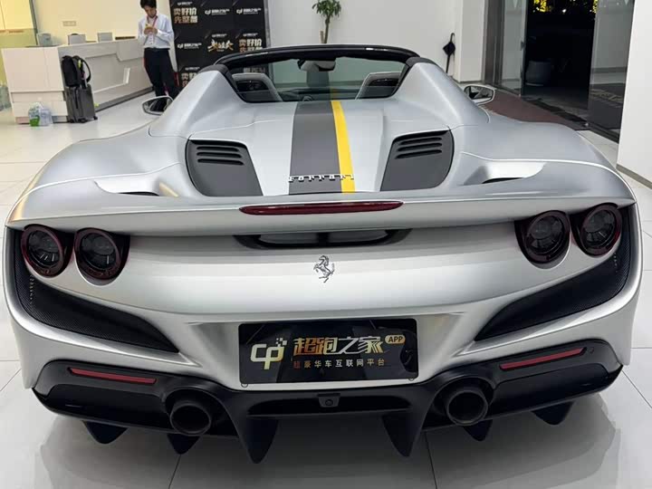 Ferrari F8 2020 Spider 3.9 T V 8 — фото 5