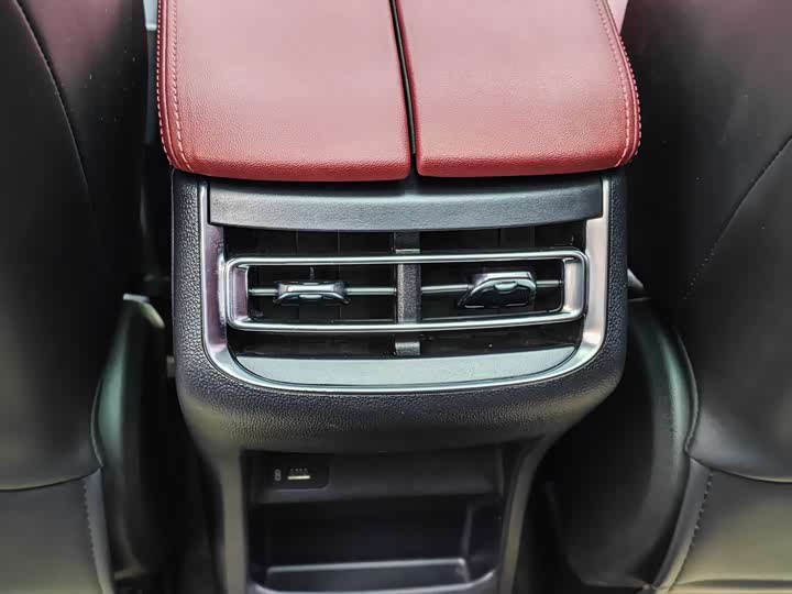 Changan CS75 PLUS 2022 1.5 T ATPremium — фото 18