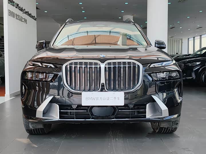 BMW X7 2024 x Drive 40i Leading — фото 2