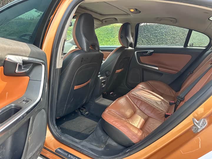Volvo S60 2015 S 60 L 2.0 T — фото 5