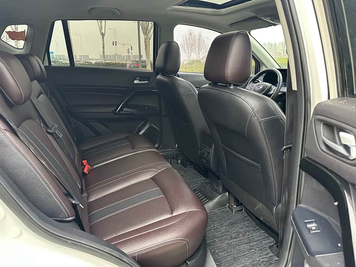 Trumpchi GS4 2018 235 T AT 2 WD — фото 16