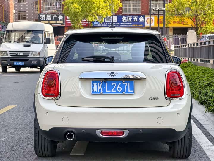 MINI Hatch — фото 11