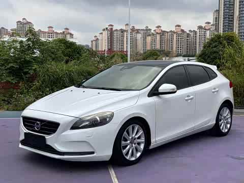 Volvo V40 2015 1.6 T — фото 13