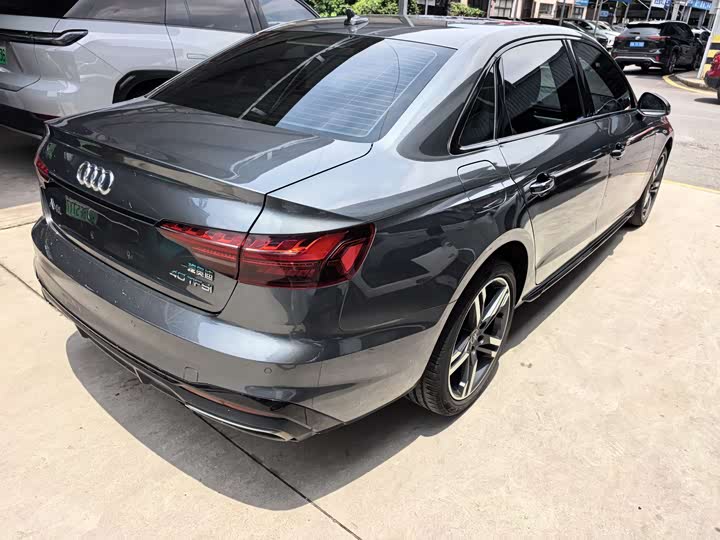 Audi A4L 40 TFSI люкс-динамик — фото 15