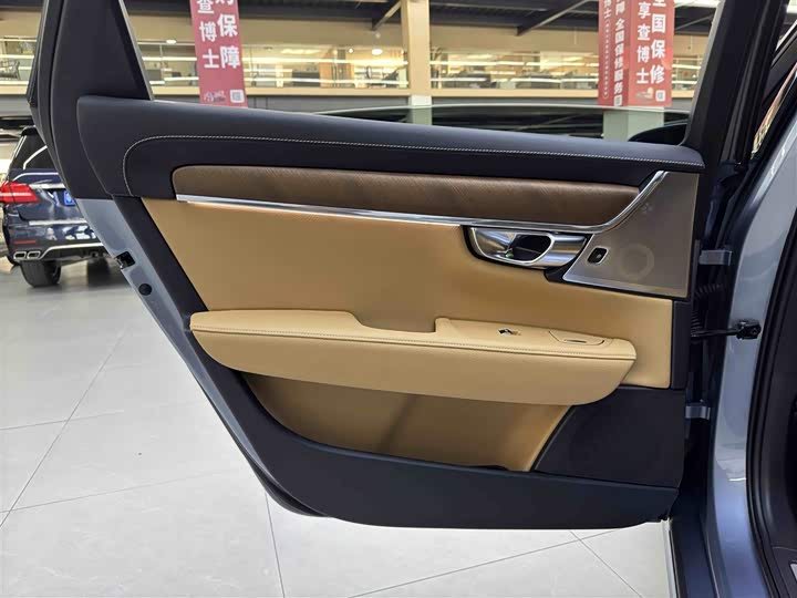 Volvo S90 Hybrid 2019 T 8 E Hybrid VI — фото 15