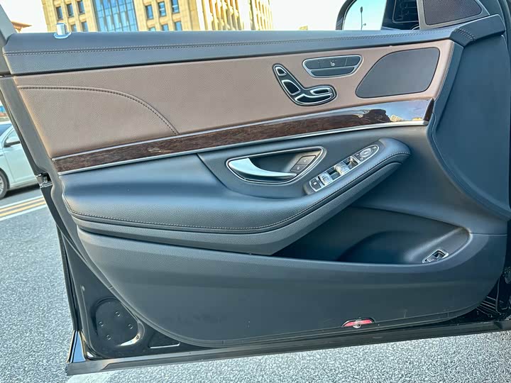 Mercedes-Benz S-Class 2019 S 320 L — фото 12