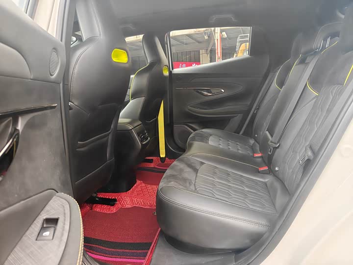 Changan UNI-T 2022 1.5 T Premium — фото 8