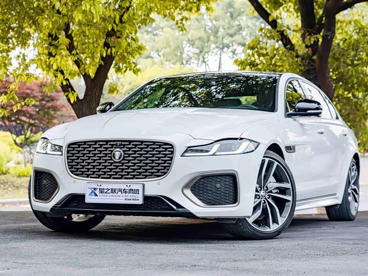 Jaguar XFL 2024 2.0 T P 300 4 WD — фото 2