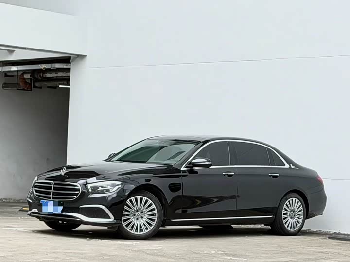 Mercedes-Benz E-Class 2023 E 300 L Luxury — фото 1