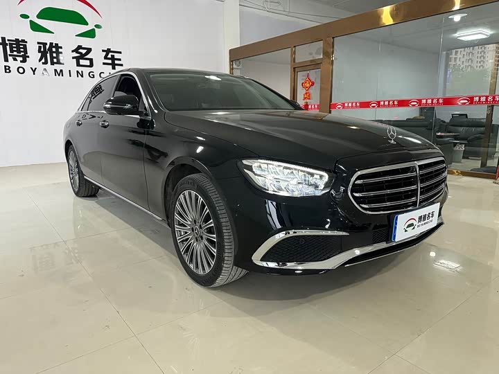 Mercedes-Benz E-Class 2023 E 300 L Luxury — фото 2