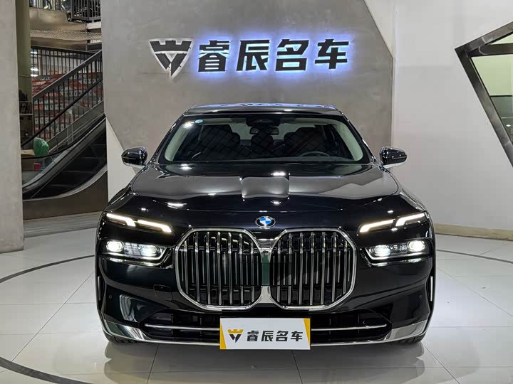 BMW 7 Series 735Li люкс-пакет — фото 2