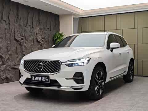 Volvo XC60 2025 B 5 4 WD — фото 20