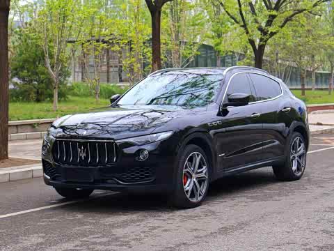 Maserati Levante 2016 3.0 T Standard — фото 15