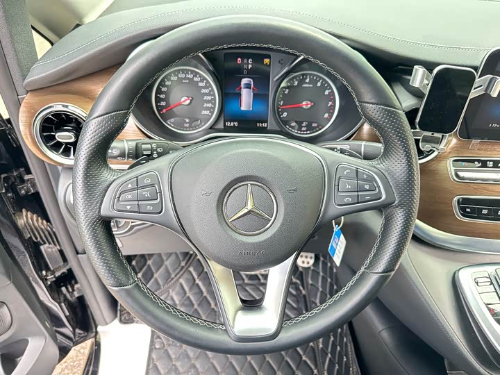 Mercedes-Benz V-Class 2021 V 260 L — фото 11