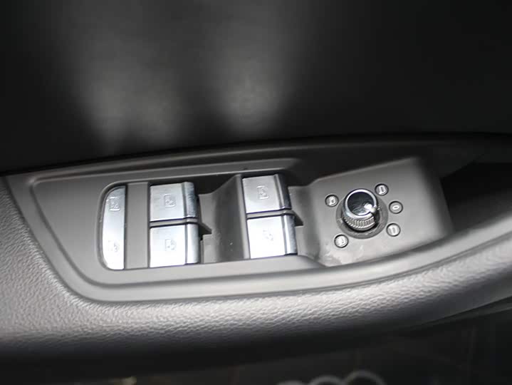 Audi A4L 2024 40 TFSI — фото 11