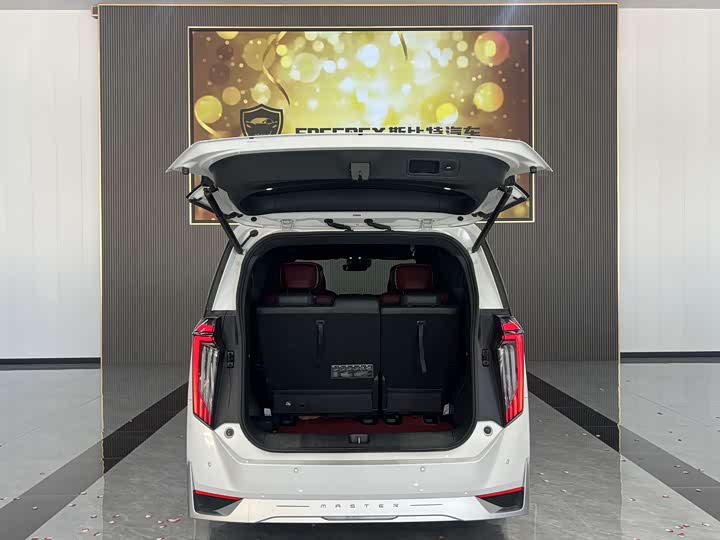 Trumpchi M8 2023 400 T — фото 14