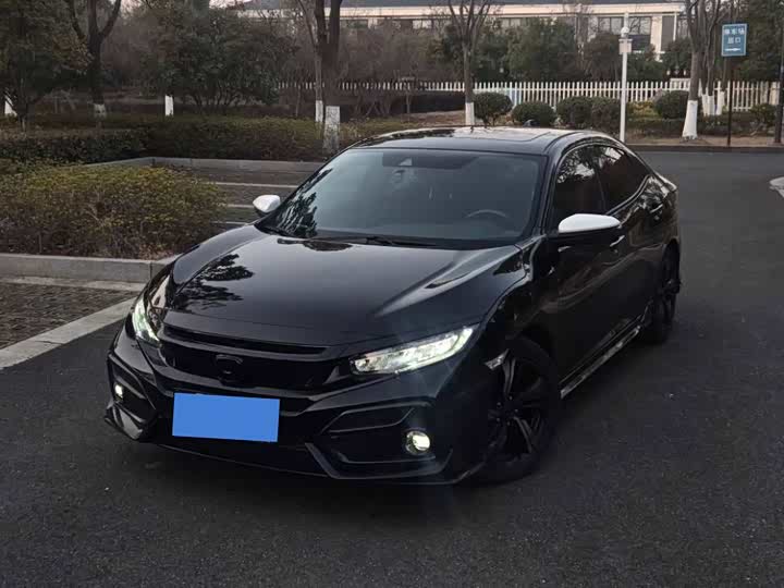Honda Civic — фото 1