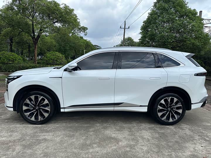 Changan CS75 PLUS 2025 UItra 2.0 T — фото 7