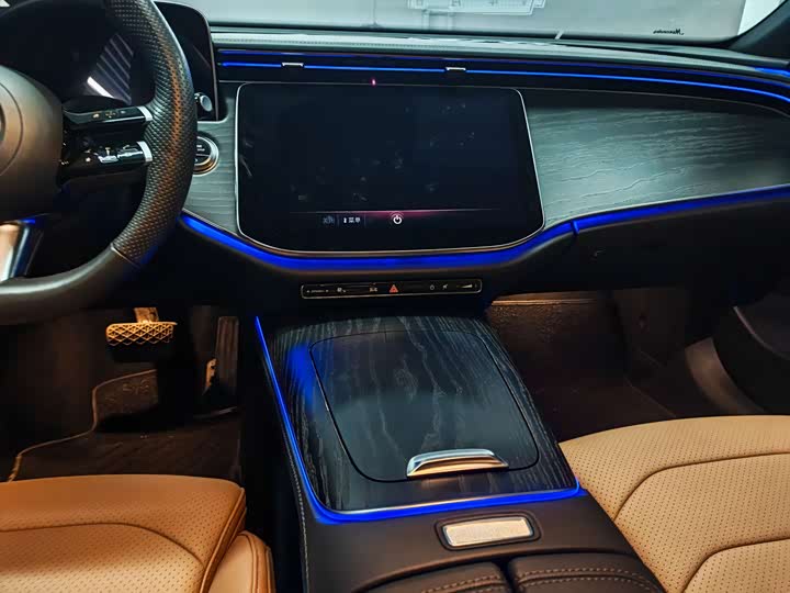 Mercedes-Benz E-Class 2024 E 300 L — фото 6