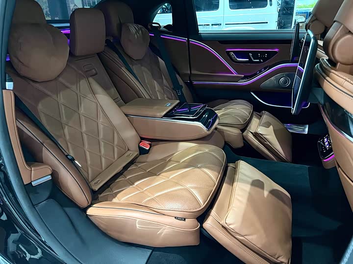 Maybach S-Class 2023 S 480 4 MATIC — фото 37