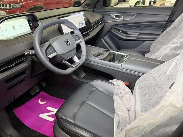 Changan CS55 PLUS PHEV 2025 125km — фото 6