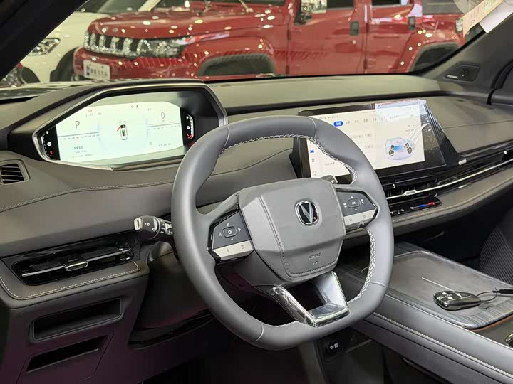 Changan CS55 PLUS PHEV 2025 125km — фото 8