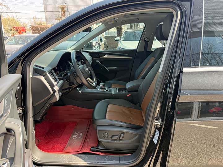 Audi Q5L 2020 45 TFSI — фото 11