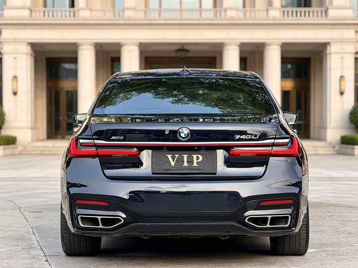 BMW 7-Series 2018 740 Li x Drive M — фото 8