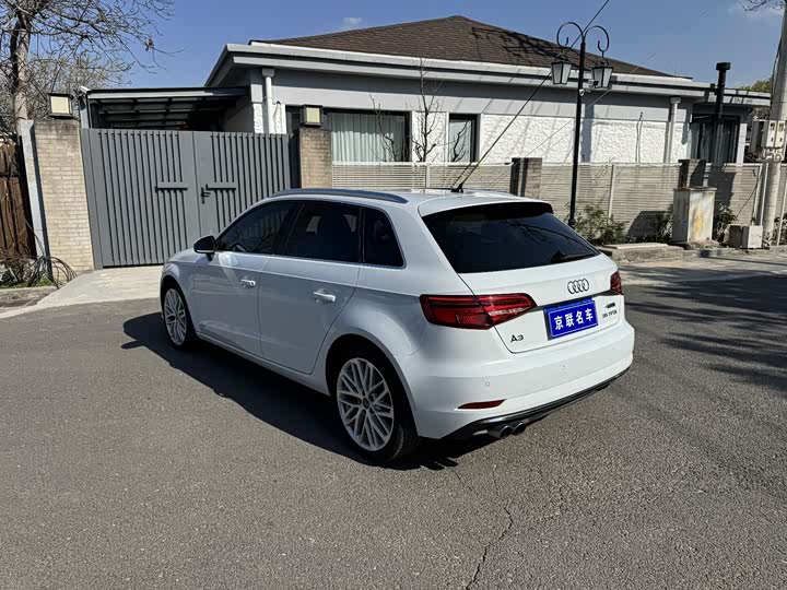 Audi A3 2019 Sportback 35 TFSI V — фото 12