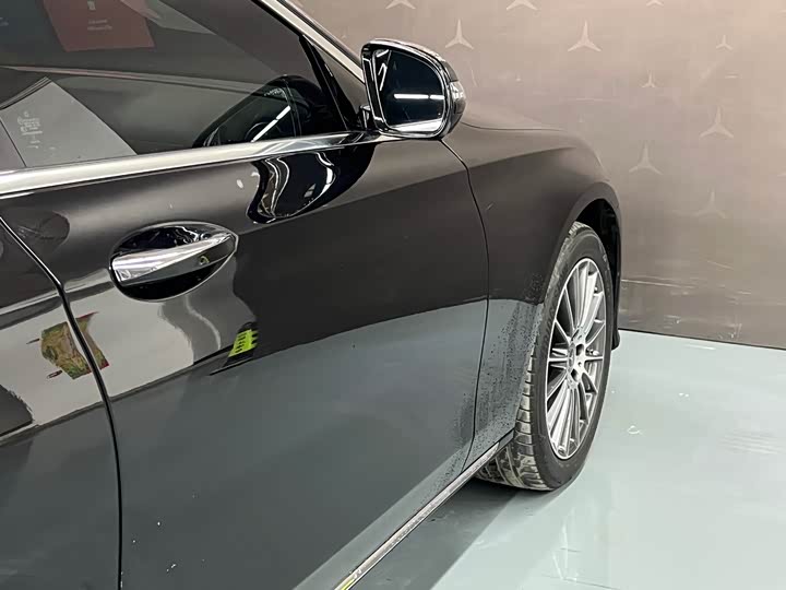 Mercedes-Benz E-Class 2022 E 260 L — фото 21
