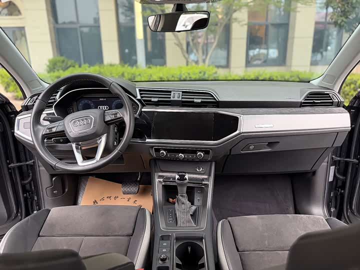 Audi Q3 35 TFSI динамик — фото 5