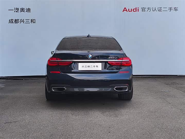 BMW 7-Series 2016 740 Li Leading — фото 5