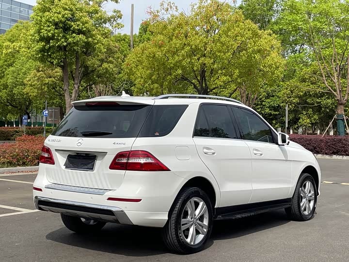 Mercedes-Benz M-Class 2014 ML 350 CDI 4 MATIC — фото 15