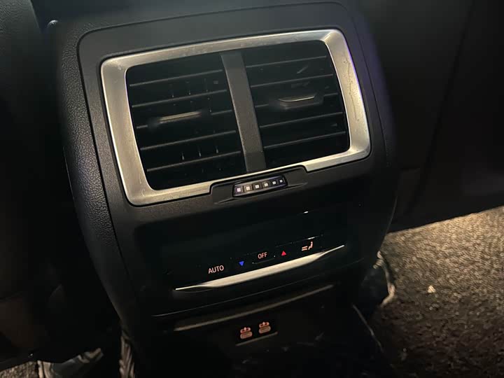 BMW X3 2023 x Drive 30i Leading M — фото 19