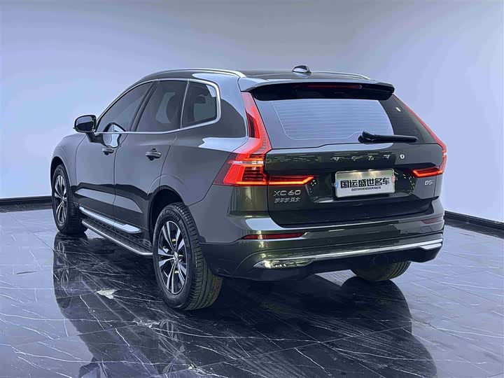 Volvo XC60 2022 B 5 4 WD — фото 6