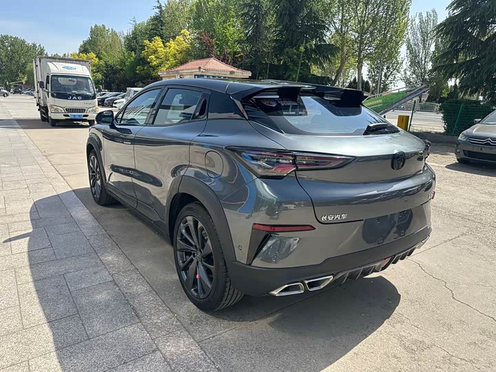 Changan UNI-T 2021 1.5 T Flagship — фото 6