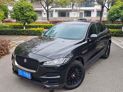 Jaguar F-PACE 2018 2.0 T 4 WDR-Sport — фото 14