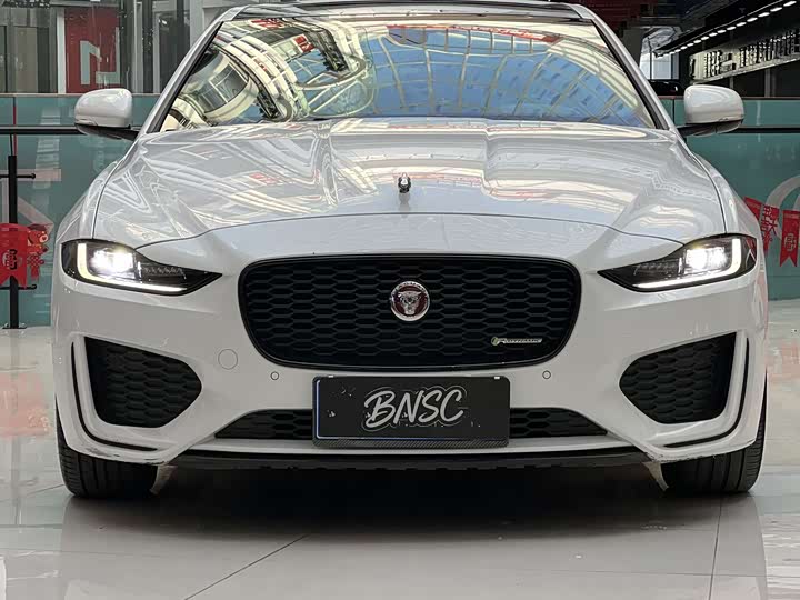 Jaguar XEL 2022 2.0 T 250 PS R-DYNAMIC S — фото 5