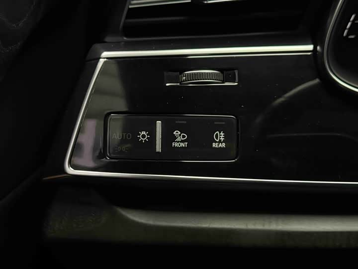 Audi Q7 2020 55 TFSI quattro S line Sport — фото 15