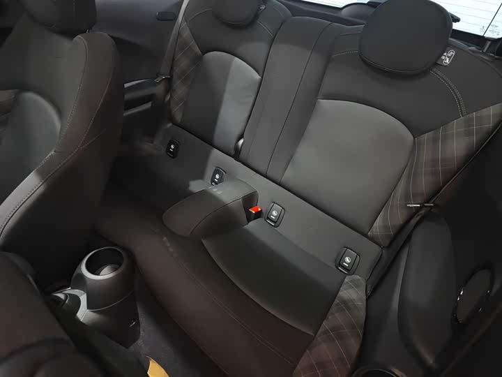 MINI Hatch — фото 17