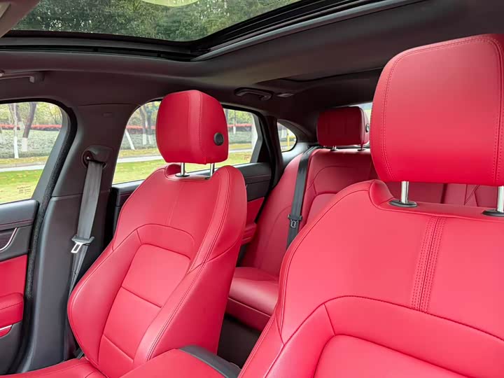 Jaguar XFL 2023 XFL 2.0 T P 250 2 WD — фото 5