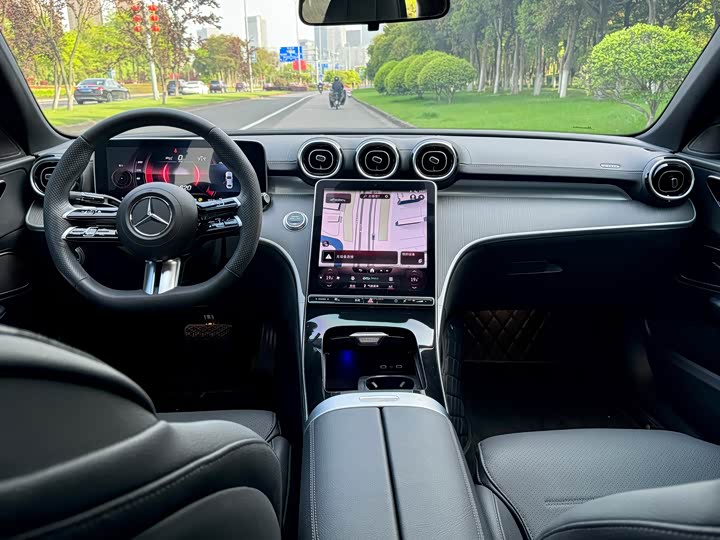 Mercedes-Benz C-Class 2023 C 200 L — фото 7