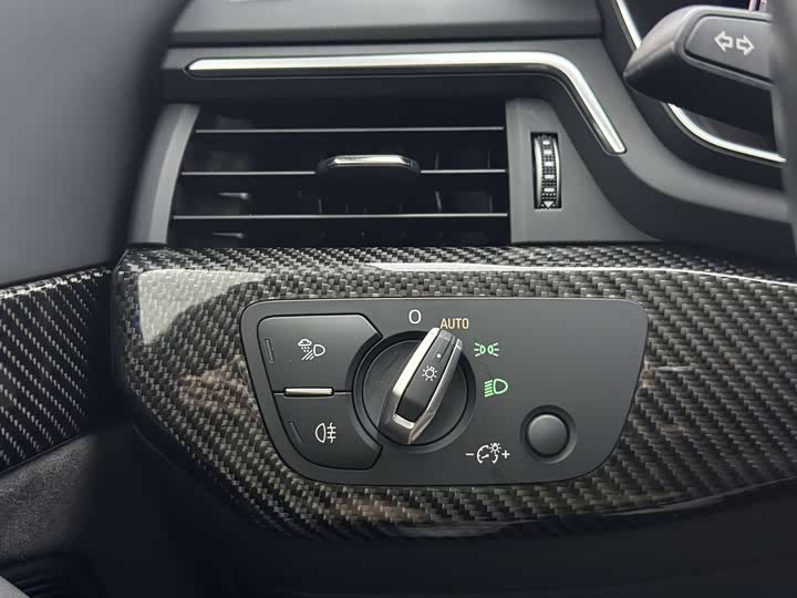 Audi A4L 2020 45 TFSI quattro — фото 13
