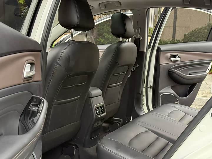 Trumpchi GA4 2018 200 T AT — фото 5