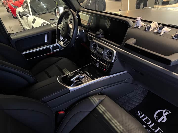Mercedes-Benz G-Class 2022 AMG G 63 — фото 18