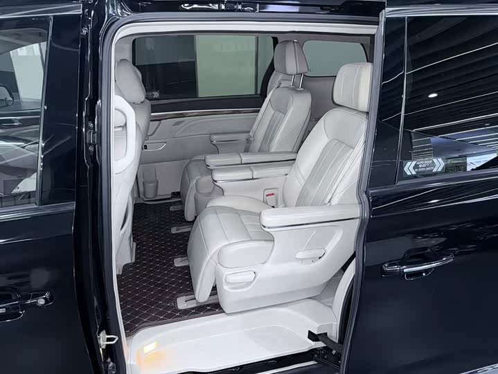 Trumpchi M8 2018 320 T — фото 13